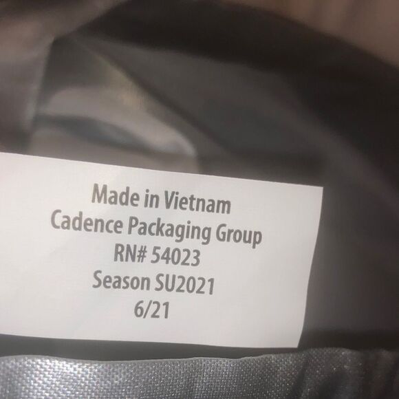 371. Athleta Metallic Silver Drawstring Bag - Picture 6 of 7